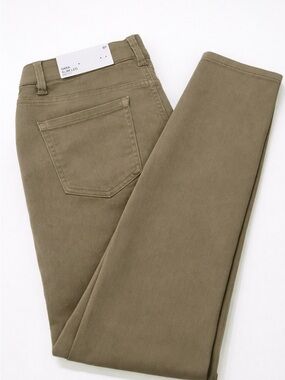 New Tummy Slimming Liz Claiborne Women’s Pants Mid-Rise 8 Petite